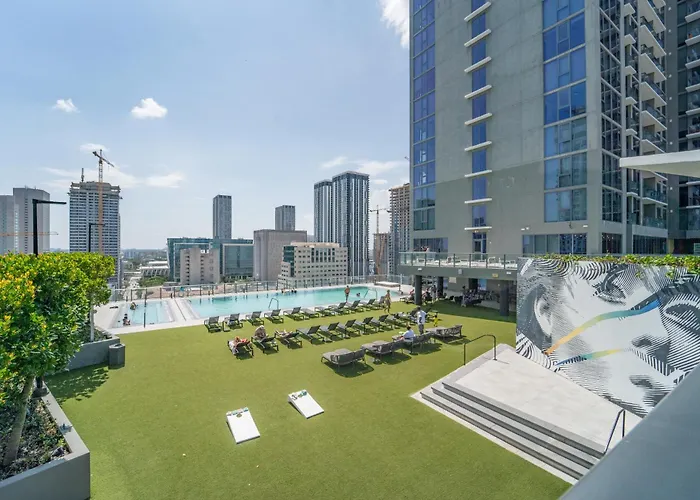 Devereaux Miami 2 Bedroom, 1 Bedroom, And Studio Condos With Balconies